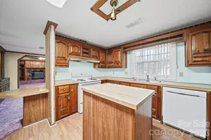 1015 Southwood Dr, Clover, SC 29710 - Photo 8