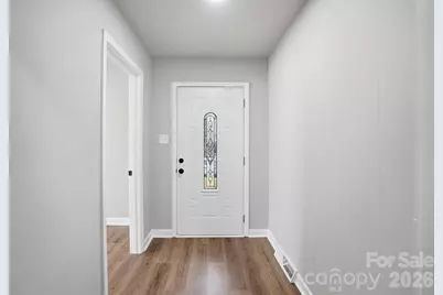 5236 Galway Drive, Charlotte, NC 28215 - Photo 6