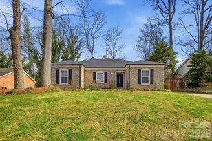 5236 Galway Dr, Charlotte, NC 28215 - Photo 2