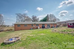 414 Sandy Run Church Rd, Mooresboro, NC 28114 - Photo 30