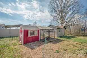 414 Sandy Run Church Rd, Mooresboro, NC 28114 - Photo 32