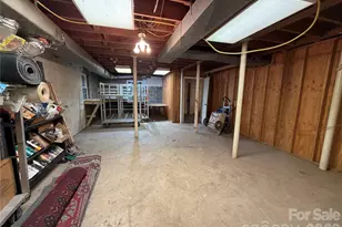 920 Paramount Cir, Gastonia, NC 28052 - Photo 38