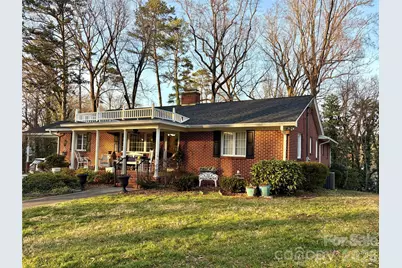 920 Paramount Circle, Gastonia, NC 28052 - Photo 2