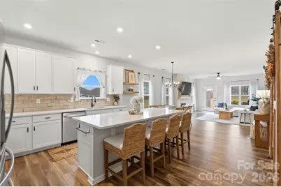 331 Ox Bow Circle, Mount Holly, NC 28120 - Photo 2