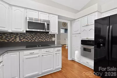 6300 Hawkwood Lane, Charlotte, NC 28277 - Photo 12