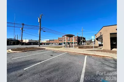 21 Main Avenue Drive, Taylorsville, NC 28681 - Photo 2