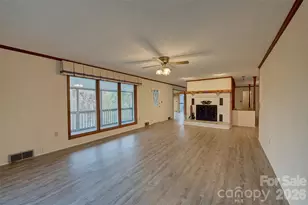 220 Grand View Ln, Burnsville, NC 28714 - Photo 16