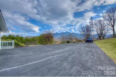 220 Grand View Lane, Burnsville, NC 28714 - Photo 34