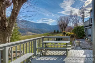 220 Grand View Ln, Burnsville, NC 28714 - Photo 8