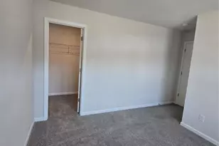 12121 Gambrell Dr, Charlotte, NC 28278 - Photo 18