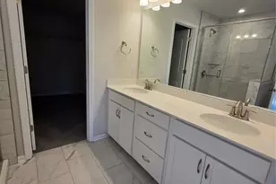 12121 Gambrell Dr, Charlotte, NC 28278 - Photo 10