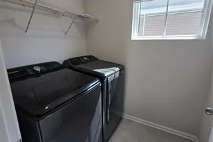 12121 Gambrell Dr, Charlotte, NC 28278 - Photo 6