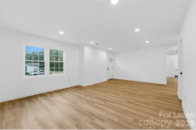 523 Biltmore Street, Mooresville, NC 28115 - Photo 4