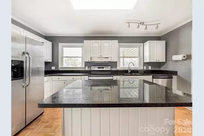 606 Park Avenue, Morganton, NC 28655 - Photo 16