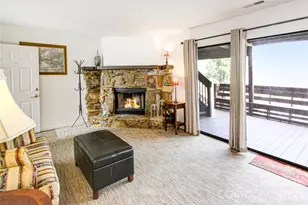 157 Toxaway Vws Dr, Lake Toxaway, NC 28747 - Photo 6