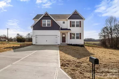 105 Indian Wells Court, Harmony, NC 28634 - Photo 1