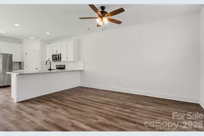 105 Indian Wells Court, Harmony, NC 28634 - Photo 4