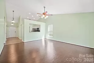 1838 Summit Ridge Ln, Kannapolis, NC 28083 - Photo 4