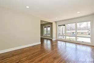 441 Holly Cir, Mount Holly, NC 28120 - Photo 8