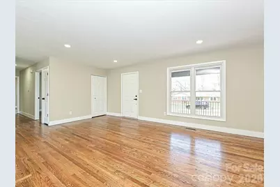 441 Holly Circle, Mount Holly, NC 28120 - Photo 6