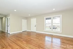 441 Holly Cir, Mount Holly, NC 28120 - Photo 6