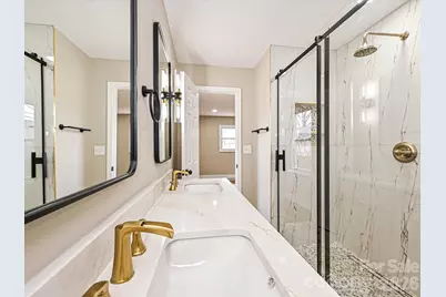 441 Holly Circle, Mount Holly, NC 28120 - Photo 10