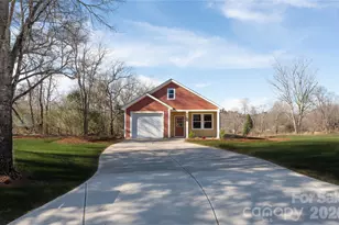 2016 Willis Rd, Shelby, NC 28152 - Photo 2
