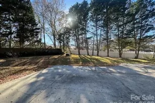 408 Gillsbrook Rd, Lancaster, SC 29720 - Photo 22