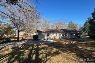 408 Gillsbrook Rd, Lancaster, SC 29720 - Photo 26