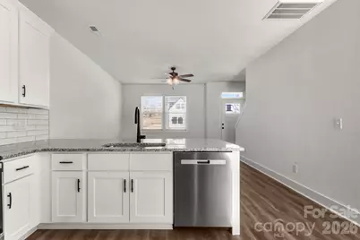 109 Indian Wells Court, Harmony, NC 28634 - Photo 10