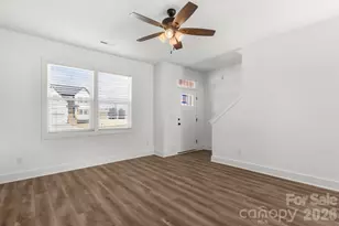 109 Indian Wls Ct, Harmony, NC 28634 - Photo 2