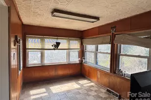 192 Brevard Rd, Asheville, NC 28806 - Photo 22