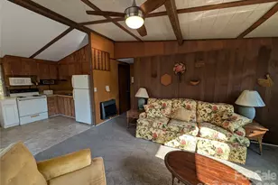 260 Oak Ridge Rd, Hendersonville, NC 28792 - Photo 16