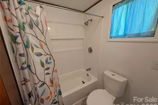 260 Oak Ridge Rd, Hendersonville, NC 28792 - Photo 18