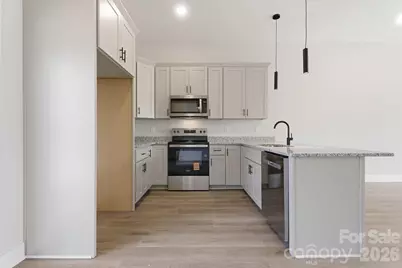 1021 Elm Street, Kannapolis, NC 28081 - Photo 8