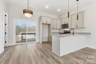 1021 Elm St, Kannapolis, NC 28081 - Photo 4