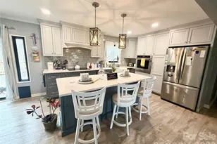 701 Cherry Ln, Shelby, NC 28150 - Photo 4