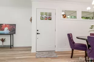 1831 Erie St, Charlotte, NC 28216 - Photo 4