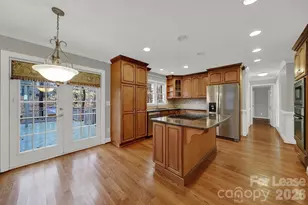 1300 Home Pl, Matthews, NC 28105 - Photo 10