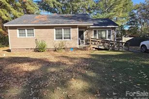 1117 Candlewood Dr, Kinston, NC 28501 - Photo 1