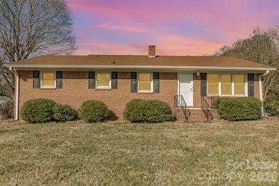 601 Main Street, Mount Holly, NC 28120 - Photo 2