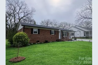 324 Autumn Drive, Harrisburg, NC 28075 - Photo 2