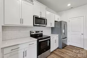 137 Cora View Trail, Waynesville, NC 28785 - Photo 8