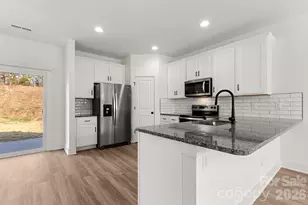 114 Indian Wls Ct, Harmony, NC 28634 - Photo 6