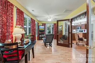 106 E Laurel Ln, Etowah, NC 28729 - Photo 16