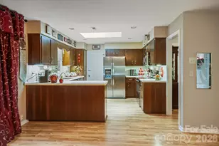 106 E Laurel Ln, Etowah, NC 28729 - Photo 14