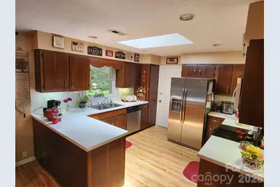 106 E Laurel Lane, Etowah, NC 28729 - Photo 18