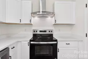 2022 Jack Robertson Ln, Lancaster, SC 29720 - Photo 10