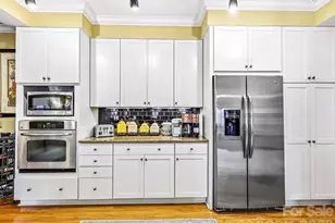 2688 Greenville Hwy, Flat Rock, NC 28731 - Photo 4