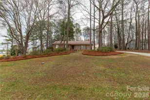 721 Clarendon Dr, Lancaster, SC 29720 - Photo 2